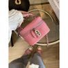 Exquisite Small Fragrance Chain Mobile Phone Bag for Women's New High-end Lock Box Bag Single Shoulder Crossbody Bag Handbag