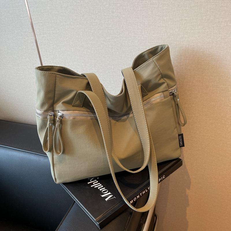 Повседневная сумка женская 2024 новая модная универсальная сумка через плечо большая вместительная сумка-тоут классная сумка для поездок на работу