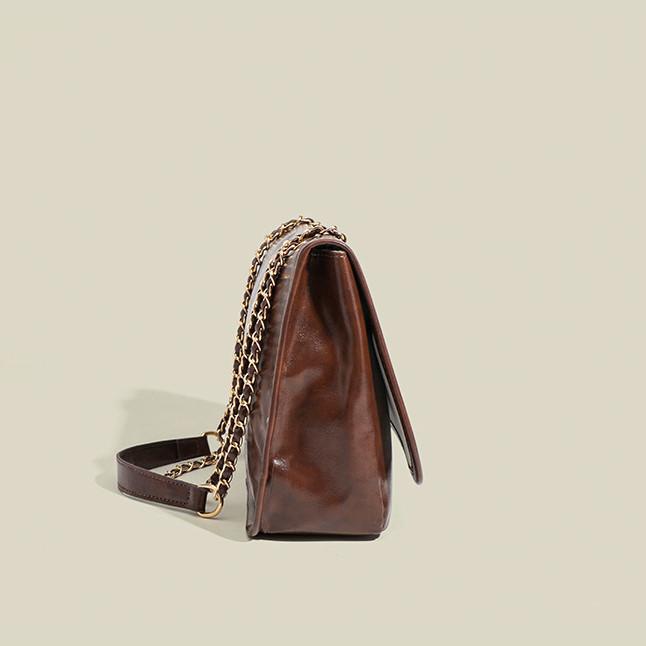 IELGY Camellia Women's Bag, Niche Chain Tote Bag, Single Shoulder Armpit Bag, Large Capacity for Commuting To Work