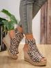 Мода 2024 года, босоножки на танкетке, женские летние босоножки с открытым носком и леопардовым принтом на платформе для женщин, босоножки на очень высоком каблуке 10 см, искусственная кожа