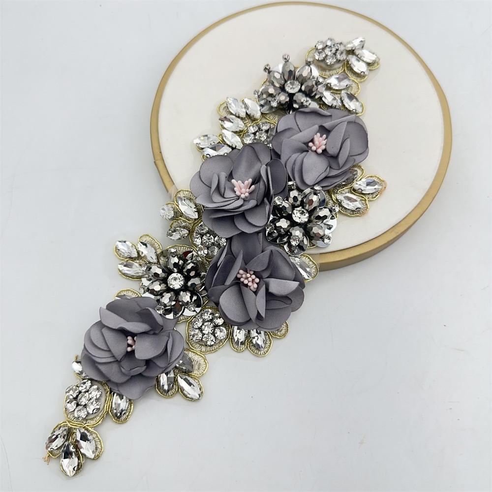 1PCS Handmade 3d Sew On Applique Embroidery Rhinestone Flower Patch for Wedding Dress
