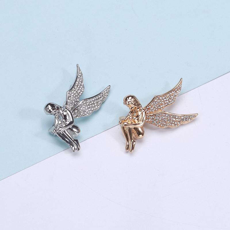 Blucome Newest Fashion Tucked Female Angel Brooch for Women Men Suit Clothes Accessories New Year Gift