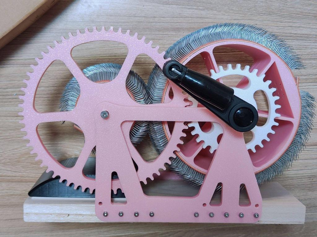 Hand-Crank Wool Carding & Color Mixing Machine for DIY Felt & Spinning