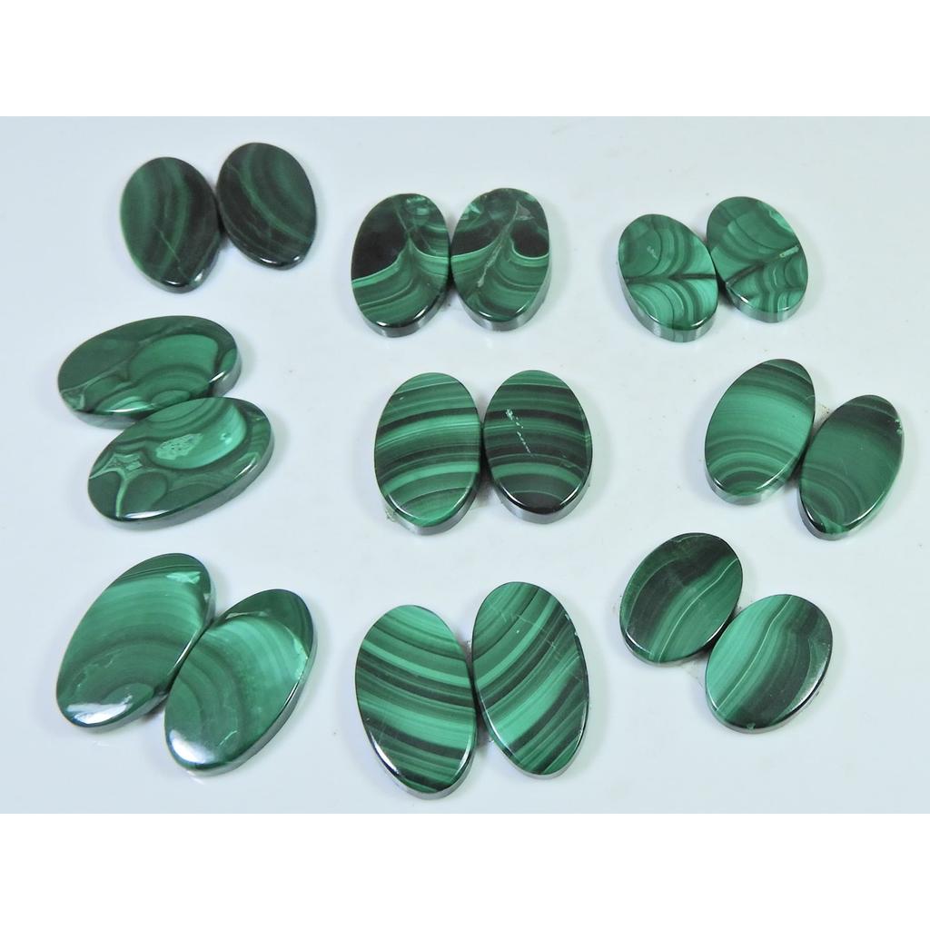 254 карата. Натуральный малахит, парный, овальный кабошон, рассыпной драгоценный камень, лот из 9 пар C-870