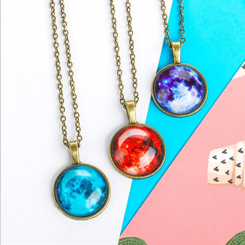 Серебряное бронзовое покрытие, модное стеклянное подарочное кабошон, подвеска в виде Луны, цепочка, светится в темноте, ожерелье с планетой галактики, новое звездное небо, унисекс, 1 шт., Вселенная
