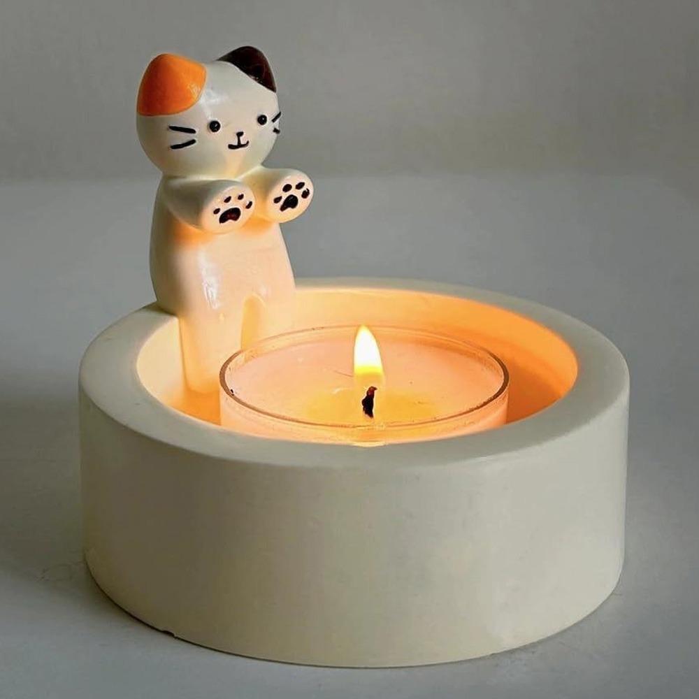 Creative Cute Kitten Candle Holder Cartoon Cat Aromatherapy Candle Holder Birthday Gift Ornament Halloween Decoration