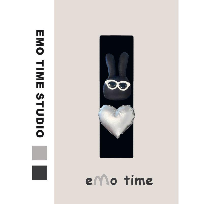 Emo Original Rock Black Bunny Car Seat Belt Cute Car Accessories Personalized Shoulder Pads Anti-Wear Universal