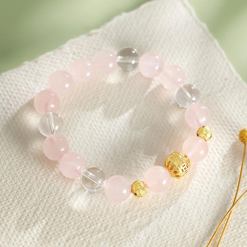 Natural powder crystal bracelet, free girlfriend, girlfriend, jewelry, accessories, white crystal bracelet.