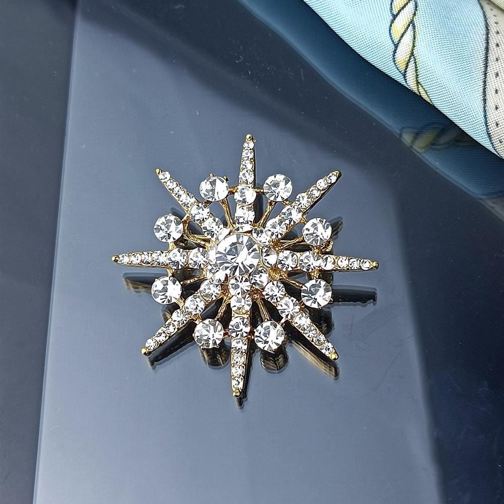 Брошь Amas Octagonal Star для женщин, антибликовая булавка, корейский выпуск, модный персонализированный нагрудный цветочный аксессуар