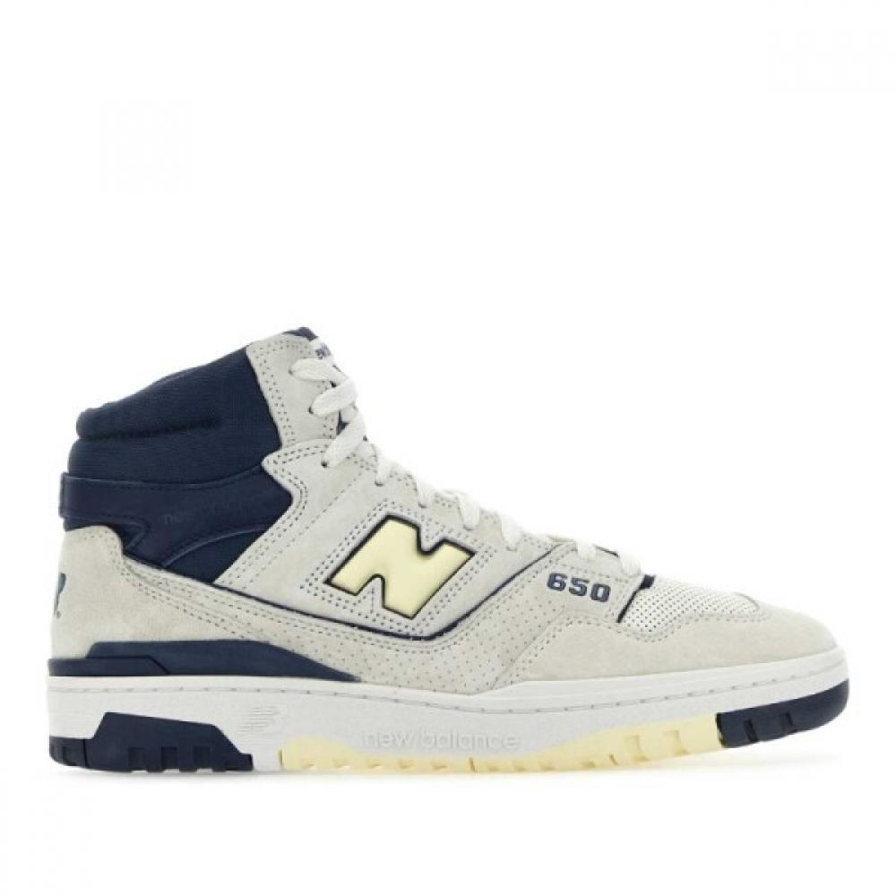 New Balance Suede Sneakers Bb650rvn Seasalt