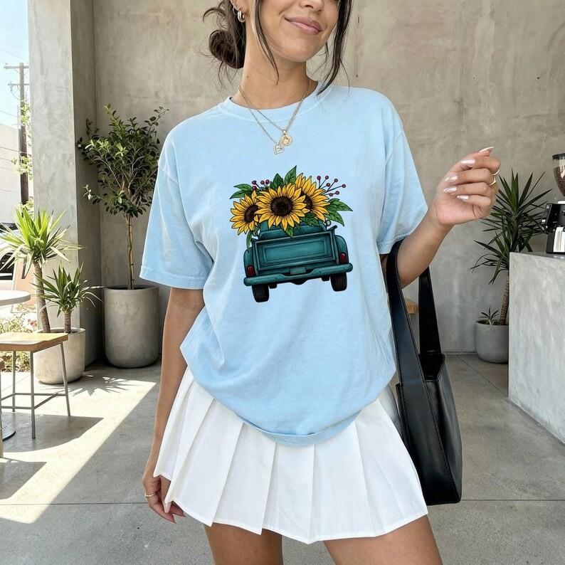 Truck Sunflowers Shirt Gift Women Vintage Tee Sunflower T-Shirt