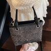 Сумка в иностранном стиле высокой стоимости 2025 новая популярная сумка-мессенджер с яркими бриллиантами, темпераментная дорожная сумка-ведро, сумка на плечо