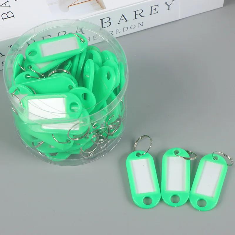 50 шт./лот красочный пластиковый брелок для ключей бирки этикетка пронумерованная имя багажная бирка идентификатор брелок для отеля бирка с именем бирки с разъемным кольцом