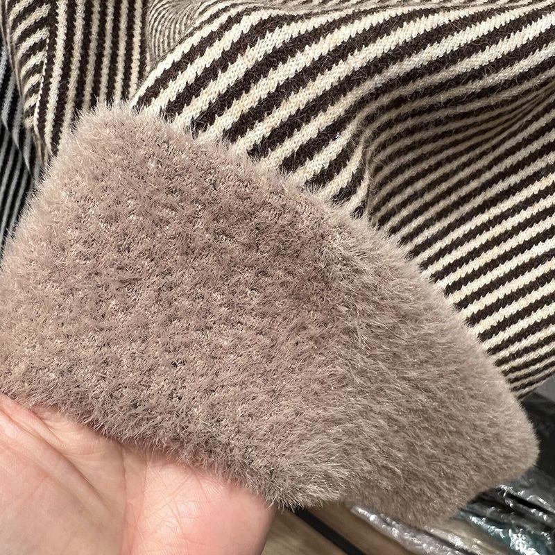 Бархатный полосатый свитер с полувысоким воротом и добавлением бархата. Женская высококачественная базовая рубашка на осень и зиму. Толстый вязаный свитер.