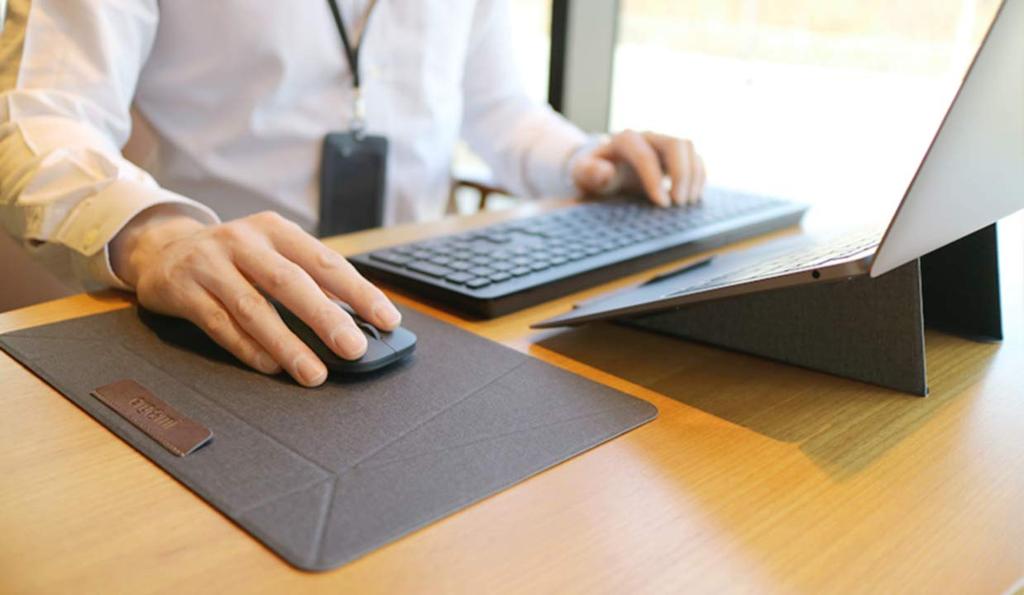 Эргоми Без клея, поэтому вы можете использовать его для представления ноутбука. Также доступен как подставка для ноутбука и коврик для мыши. Требуется MetaStand, все!