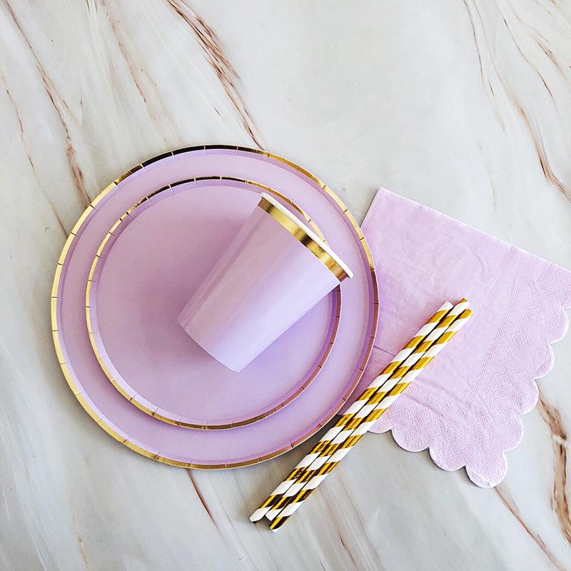 Золото Фиолетовый Вечеринка Одноразовые Столовые Наборы Бумажные Стаканчики Тарелки Товары Для Детского Праздника День Рождения Карнавал Свадебный Декор Детские Сувениры