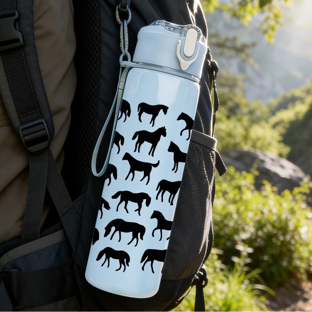 1PC Black Wolf Pack Pattern 750ml Color Plastic Sports Water Bottle Leakproof Flip Straw Lid Suitable for Sports Office Home Use