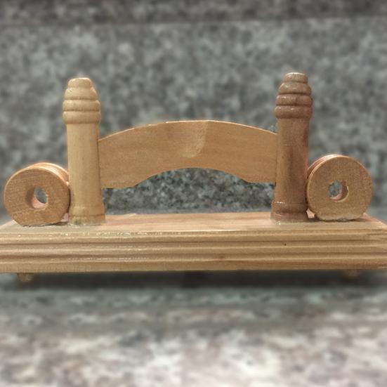 Retro Style Folding Fan Stand Smooth Edge High Stability Wooden Fan Frame