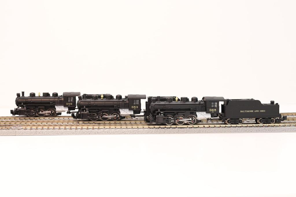 Rokuhan Z Gauge USRA Baltimore and Ohio Railroad Model Railroad Steam Locomotive 0-6-0 #386 T040-1