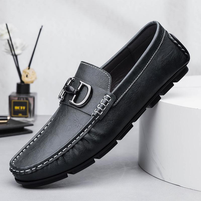 Fashion Slip-On Casual Shoes Men's Genuine Leather Loafers Comfortable Soft Sole Classic Driving Moccasins for Men Business Dress Shoes