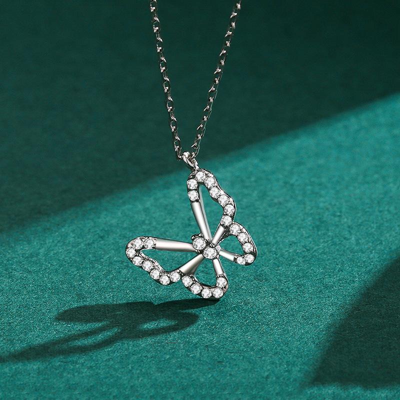 Tancise S925 Sterling Silver Luxury Butterfly Necklace Simple Pendant Necklace Temperament Clavicle Chain.