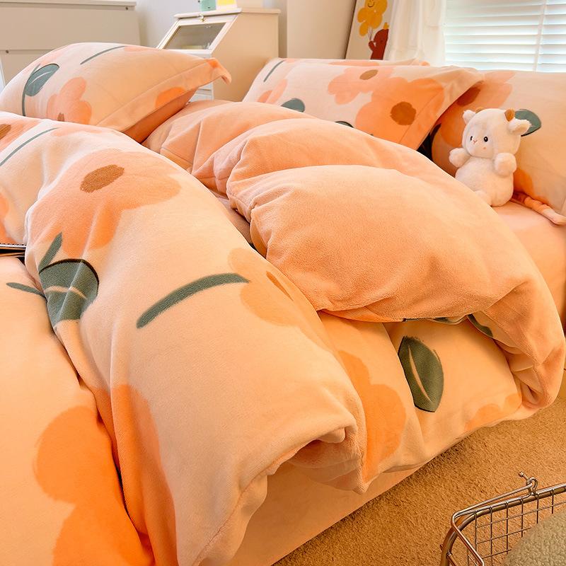 Зимнее молочное бархатное 4 предмета, скандинавское бархатное коралловое бархатное пододеяльник, фланелевая простыня, пододеяльник