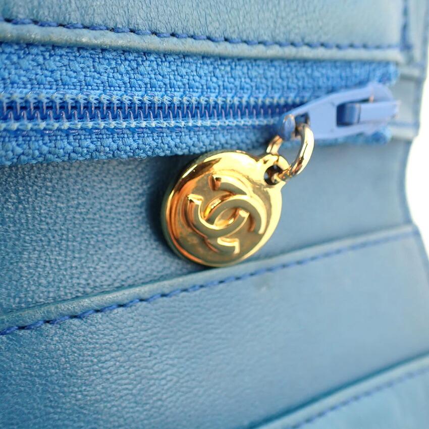 [Б/у] Кошелек CHANEL Cocomark Caviar Skin Trifold Blue No. 5 с наклейкой [b19-52]