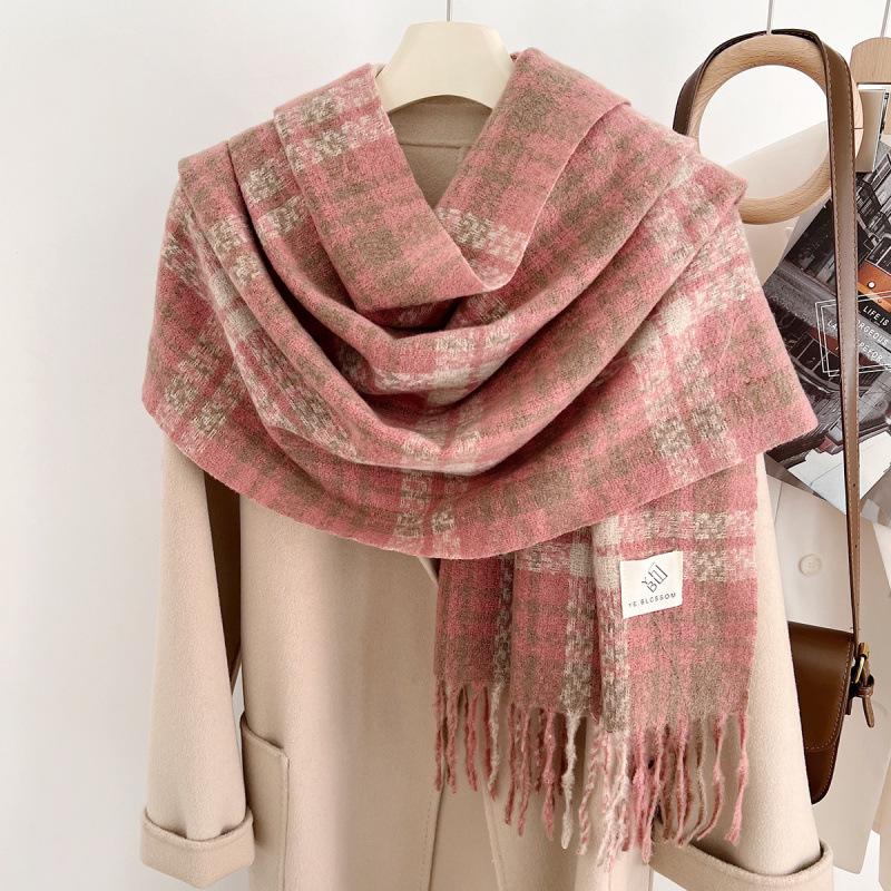 Women’s Red Plaid Tassel Scarf – Thick, Double-Sided Winter Shawl and Neck Warmer for Christmas