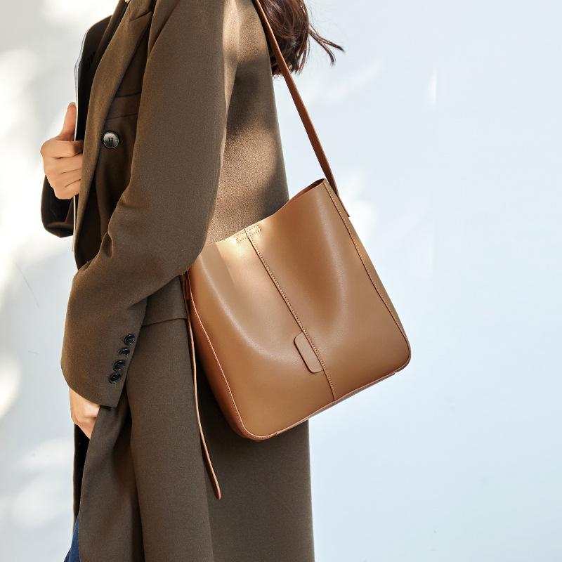 Mrs. Qiao Bag Women 2025 New Autumn Winter High-end Bucket Bag Women Crossbody Bag Genuine Leather Women Bag Shoulder Bag