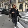 Женское двубортное шерстяное пальто-бушлат с лацканами и поясом