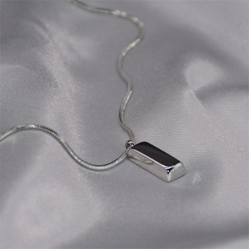 Креативное мужское ожерелье Крутое геометрическое ожерелье Титановая ключичная цепочка Подарок парню Серебряный цвет Кирпичи Панк Парное ожерелье