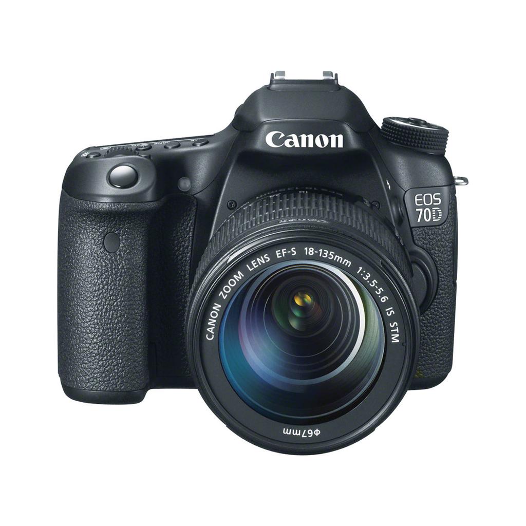 Canon Зеркальная камера EOS 70D + зум-объектив EF-S 18-135mm f/3.5-5.6 IS STM
