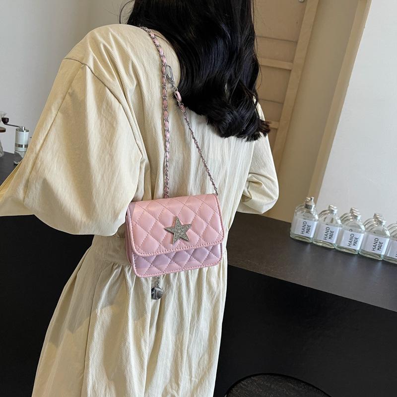 Новая летняя стильная уникальная и красивая сумка через плечо в корейском стиле, маленькая квадратная сумка, модная сумка через плечо с цепочкой, женская сумка