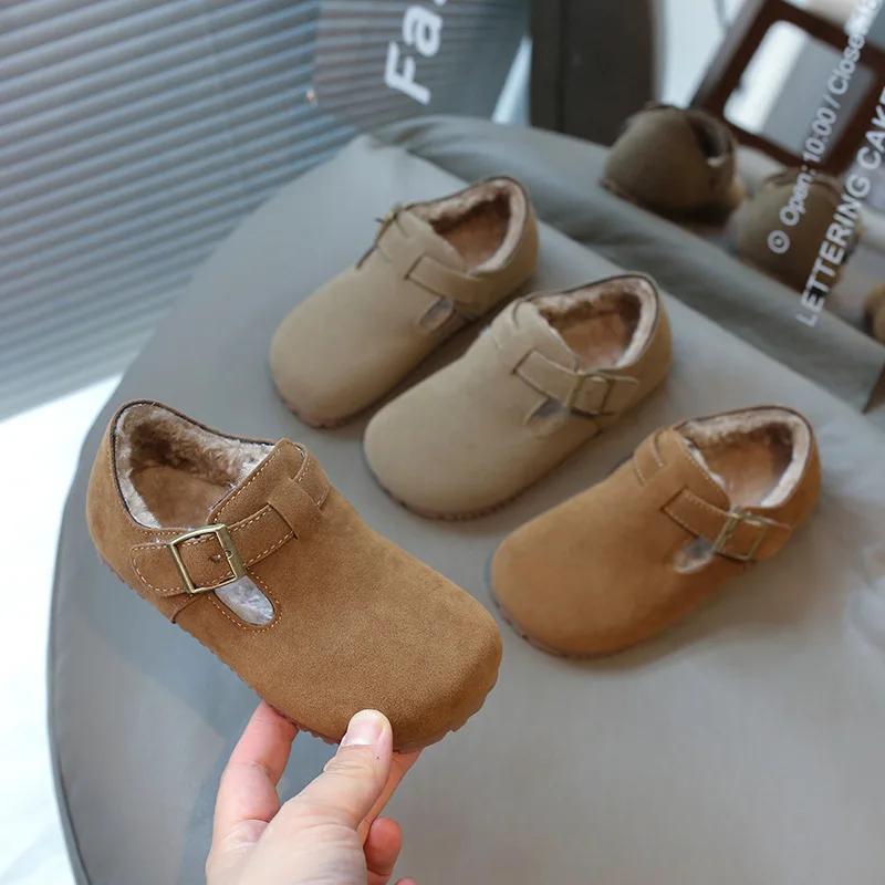 Зимняя детская обувь с круглым носком, теплая, модная, плюшевые балетки на плоской подошве, универсальная повседневная обувь для девочек для улицы, хлопковая обувь, простой тренд