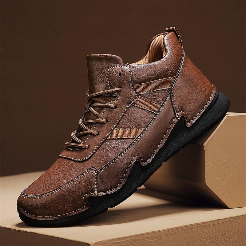 Fashion High Quality Men Casual Leather High Top Ankle Boots Designer Soft Bottom Casual Flats Equestr Botas Short Plush Walking Shoes