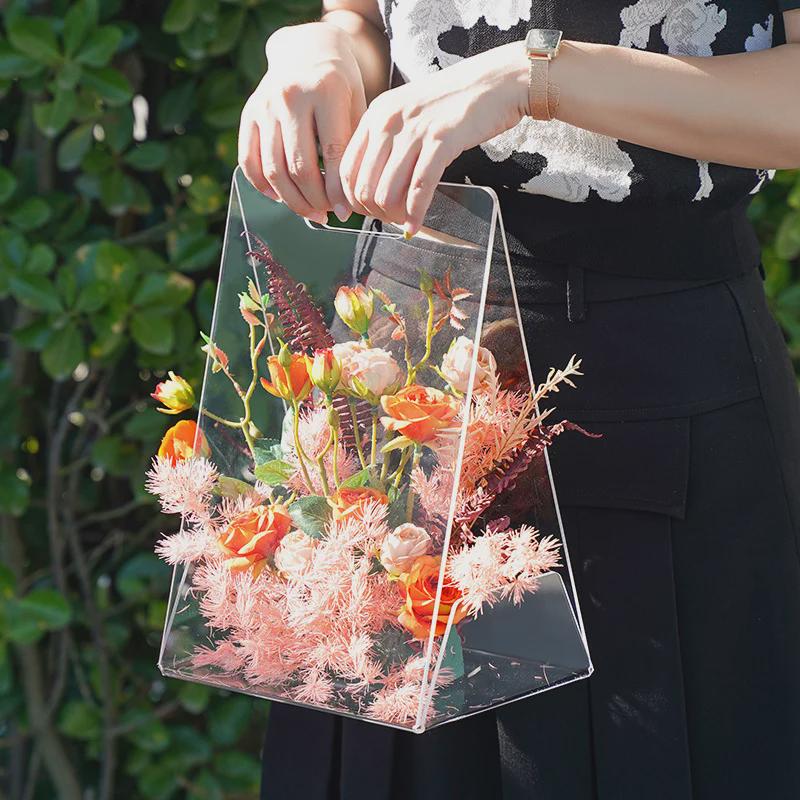 Custom Portable Transparent Acrylic Flower Gift Box