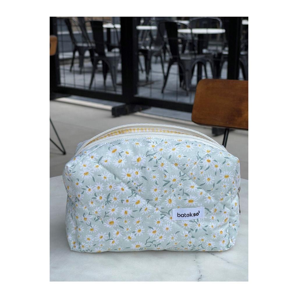 Косметичка с узором «Белая ромашка» — большой размер