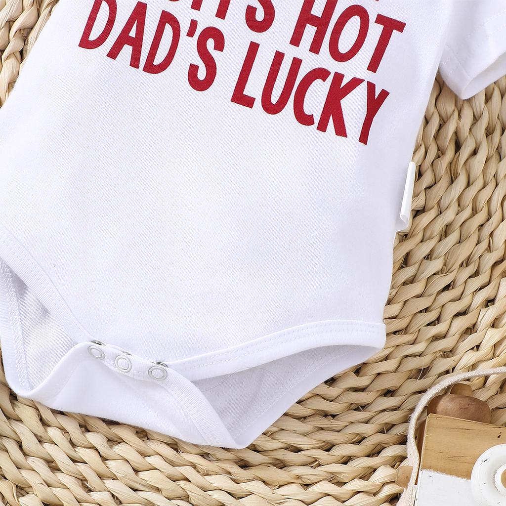 Боди для новорожденного из хлопка с принтом «Я милая мамочка, горячий папочка, счастливый» с короткими рукавами