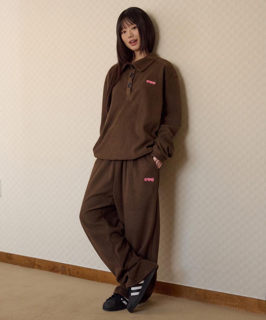 AMBLER Love, Cozy Embroidered Fleece Wide Sweatpants Ap906 (Brown)