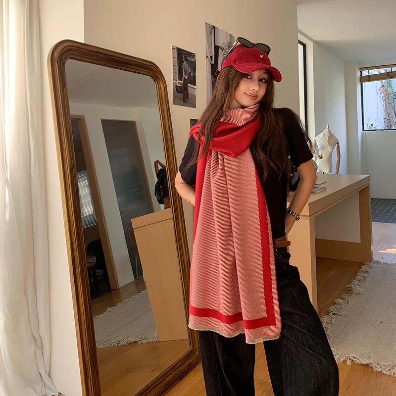 Autumn and Winter New Line Geometric Warm and Versatile Imitation Cashmere Scarf Women's Fashion High End Casual Shawl