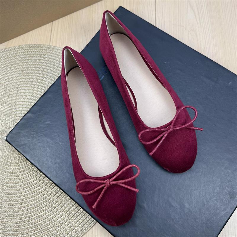Модные балетки для женщин 2025 Новые ретро балетки с бантом-бабочкой из замши с мелким круглым носком Женская обувь больших размеров 44 43 42