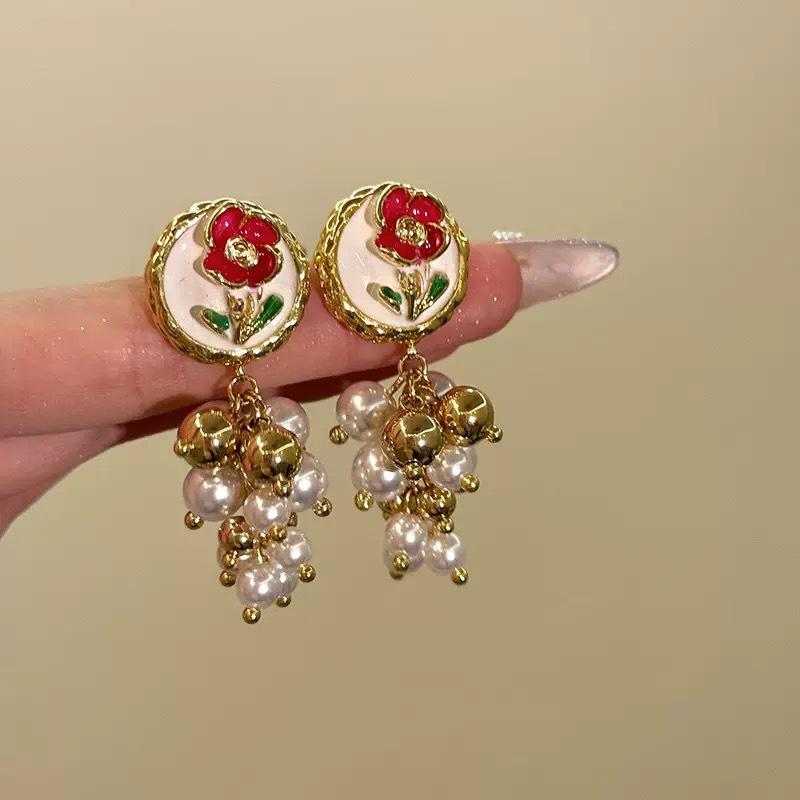 Pearl Tassel Earrings with Silver Needle & Floral Design – Medieval Vintage Style for Women