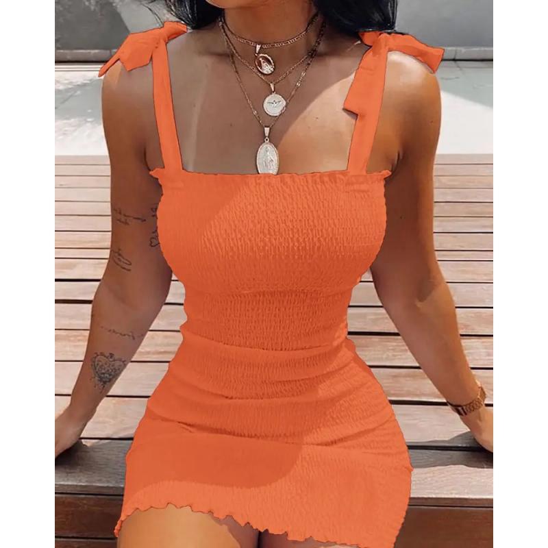 Ayollar Modasi Yelkasi Ochiq Yengsiz Smokli Bodycon Ko'ylak Ayollar Yelkasi Ochiq Mini Ko'ylaklar Ayollar Qisqa Kechki Klub Bosmali Ko'ylak