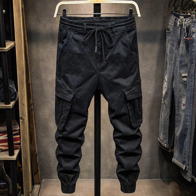 Мужской модный черный комбинезон с множеством карманов - коллекция осень/зима