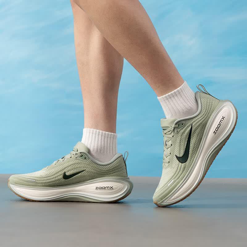 Nike Мужские шоссейные беговые кроссовки Vomero HV8150-301