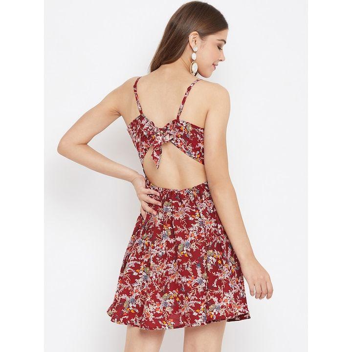 Женское темно-бордовое платье с цветочным принтом спереди и расклешенным узлом