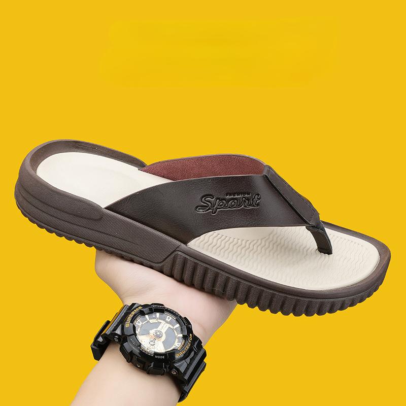 Летом носите противоскользящие, устойчивые к запаху и фекалиям уличные пляжные сандалии с мягкой подошвой и зажимами для ног.