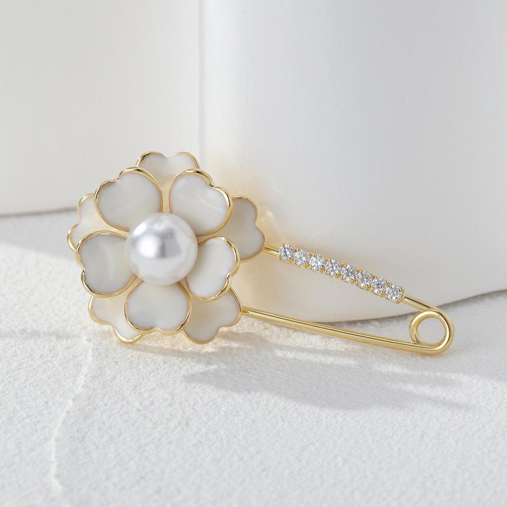 Senior Brooches Flower Leaf Brooch Pins for Women Suit Pendant Fashion Brooches Jewelry