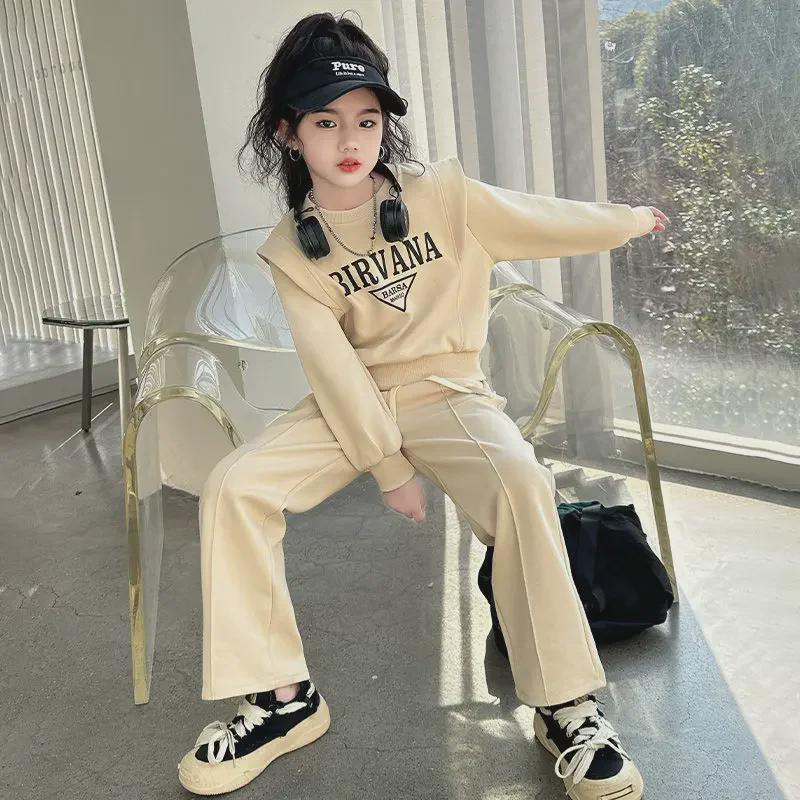 Корейский повседневный костюм-двойка для девочек: Стильный топ с буквами и брюки с длинным рукавом на весну и осень