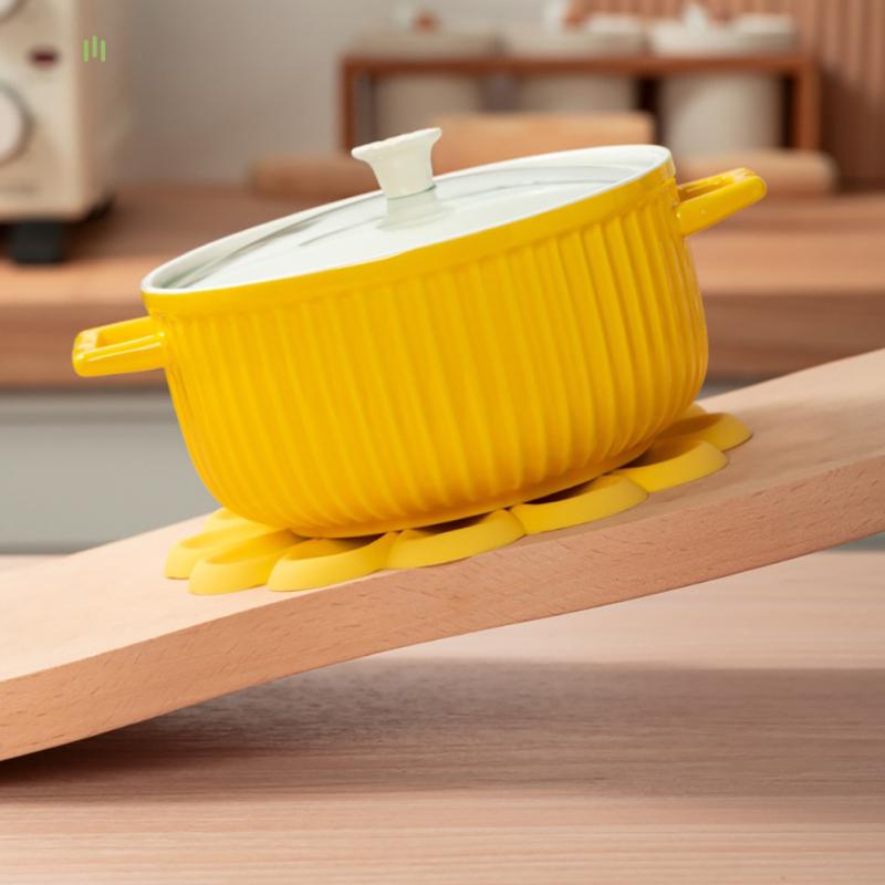 Силиконовая подставка "Ромашка" Утолщенная Нескользящая Защищающая от ожогов Жаростойкая Изоляционная подкладка Подставка под кастрюлю